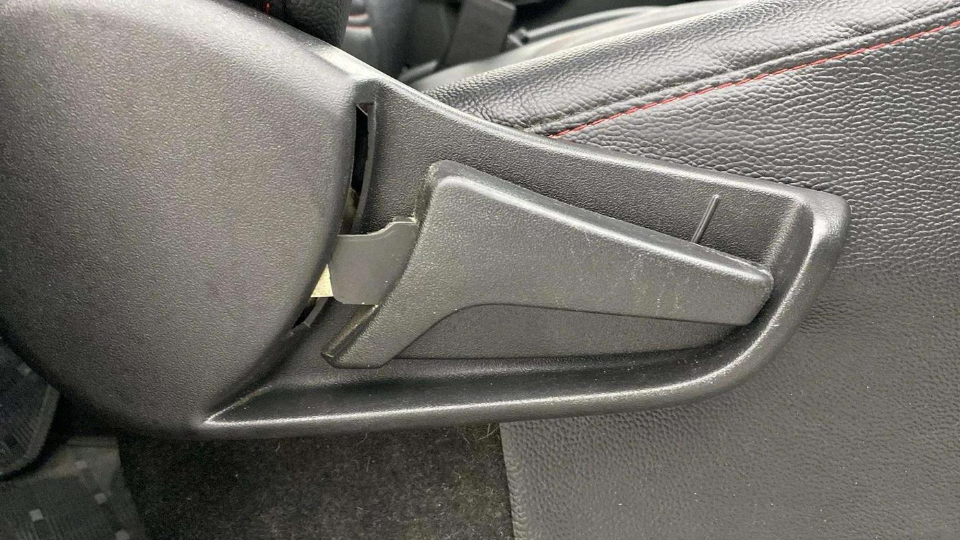 2022 Maruti S PRESSO VXI, Petrol, Manual, 29,701 km, Driver Side Adjustment Panel