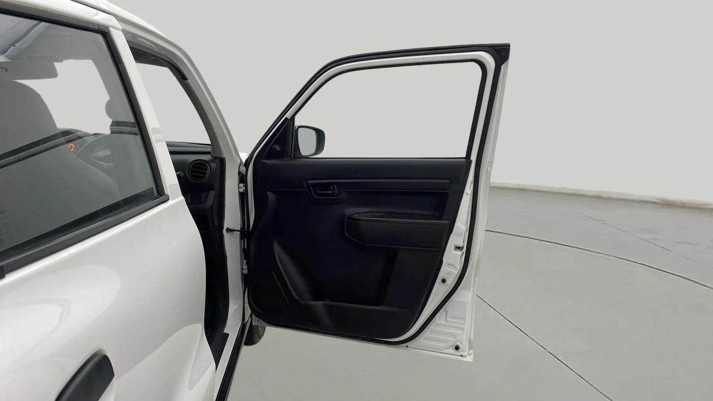 2022 Maruti S PRESSO VXI, Petrol, Manual, 29,701 km, RHS Front Door