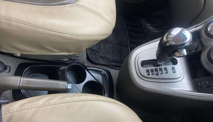 2012 Hyundai i10 SPORTZ 1.2 AT, Petrol, Automatic, 78,878 km, Gear Lever