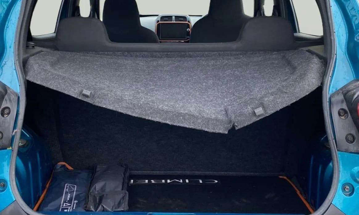 2019 Renault Kwid CLIMBER 1.0 AMT (O), Petrol, Automatic, 15,345 km, Boot Inside