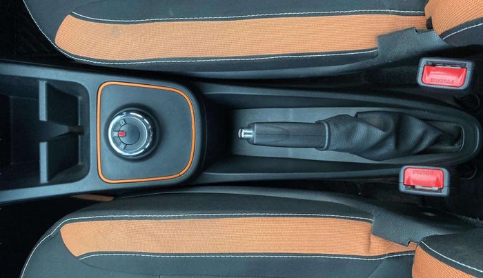 2019 Renault Kwid CLIMBER 1.0 AMT (O), Petrol, Automatic, 15,345 km, Gear Lever
