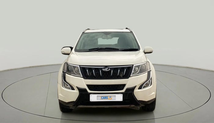 2017 Mahindra XUV500 W10, Diesel, Manual, 77,017 km, Front