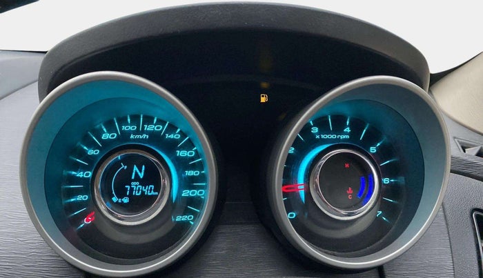 2017 Mahindra XUV500 W10, Diesel, Manual, 77,017 km, Odometer Image