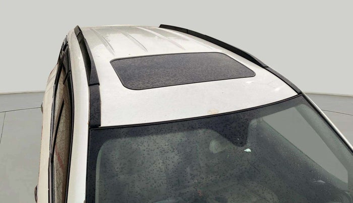 2017 Mahindra XUV500 W10, Diesel, Manual, 77,017 km, Roof