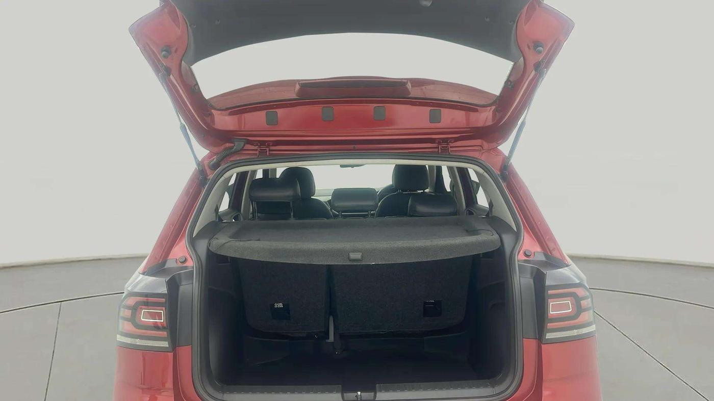 2022 Volkswagen TAIGUN HIGHLINE 1.0 TSI MT, Petrol, Manual, 23,144 km, Boot Open Zoomed View