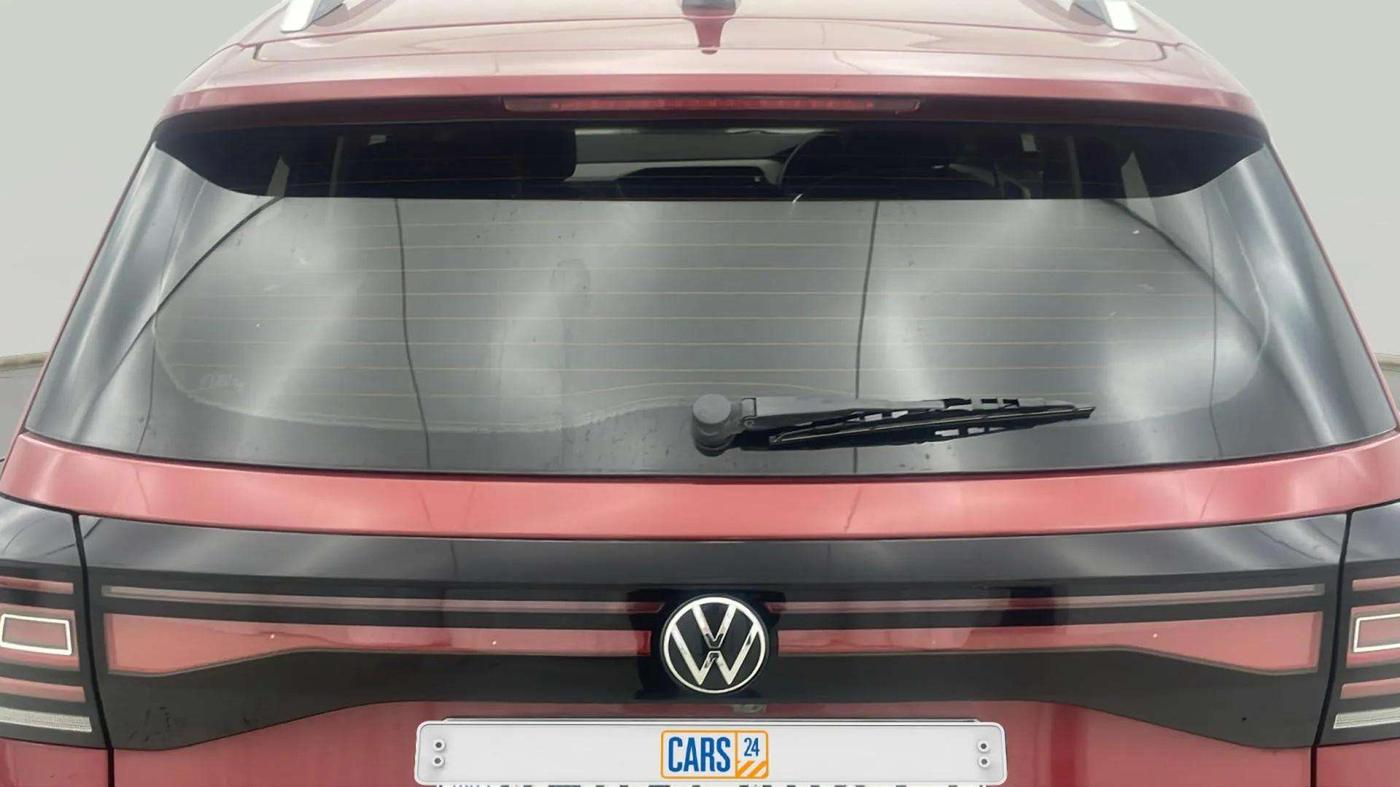 2022 Volkswagen TAIGUN HIGHLINE 1.0 TSI MT, Petrol, Manual, 23,144 km, Rear Windshield
