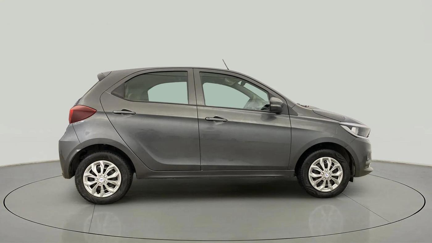 2021 Tata Tiago XT PETROL, Petrol, Manual, 21,188 km, Right Side View
