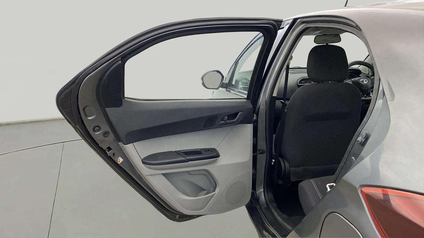 2021 Tata Tiago XT PETROL, Petrol, Manual, 21,188 km, LHS Rear Door