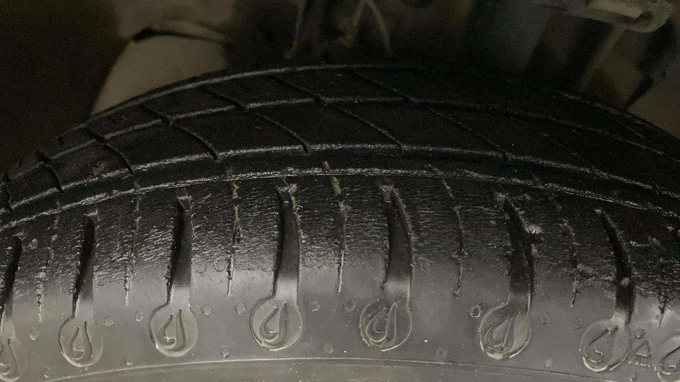 2021 Tata Tiago XT PETROL, Petrol, Manual, 21,188 km, Left Front Tyre Tread