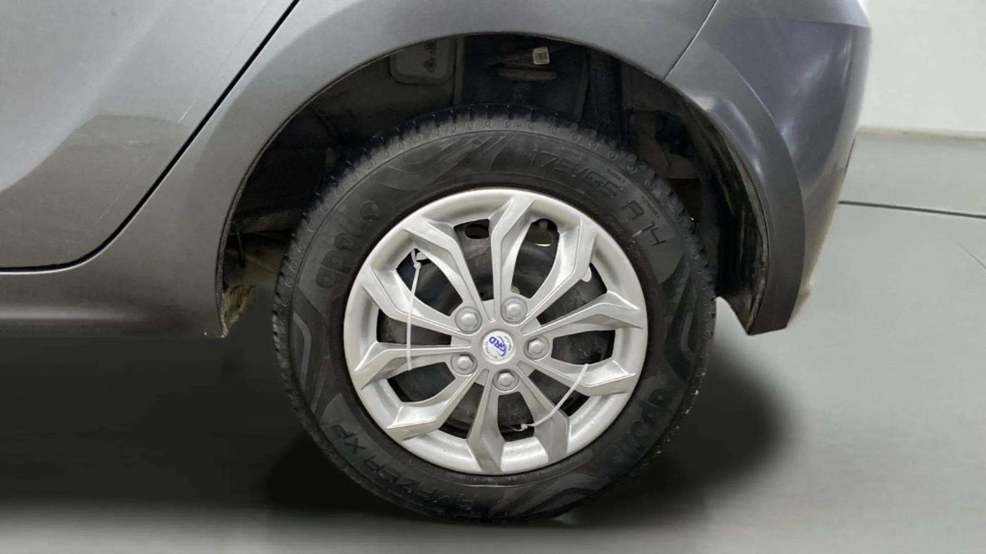 2021 Tata Tiago XT PETROL, Petrol, Manual, 21,188 km, Left Rear Wheel