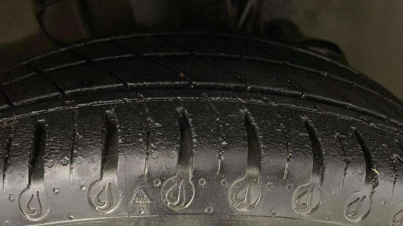 2021 Tata Tiago XT PETROL, Petrol, Manual, 21,188 km, Right Front Tyre Tread