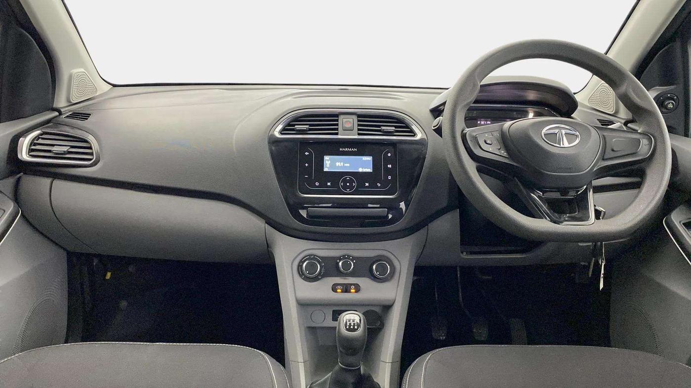 2021 Tata Tiago XT PETROL, Petrol, Manual, 21,188 km, Dashboard