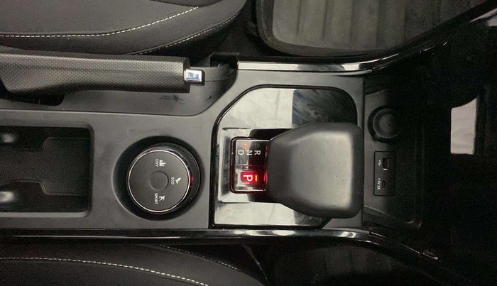2023 Tata NEXON CREATIVE 1.2 REVOTRON 7 DCA, Petrol, Automatic, 14,648 km, Gear Lever