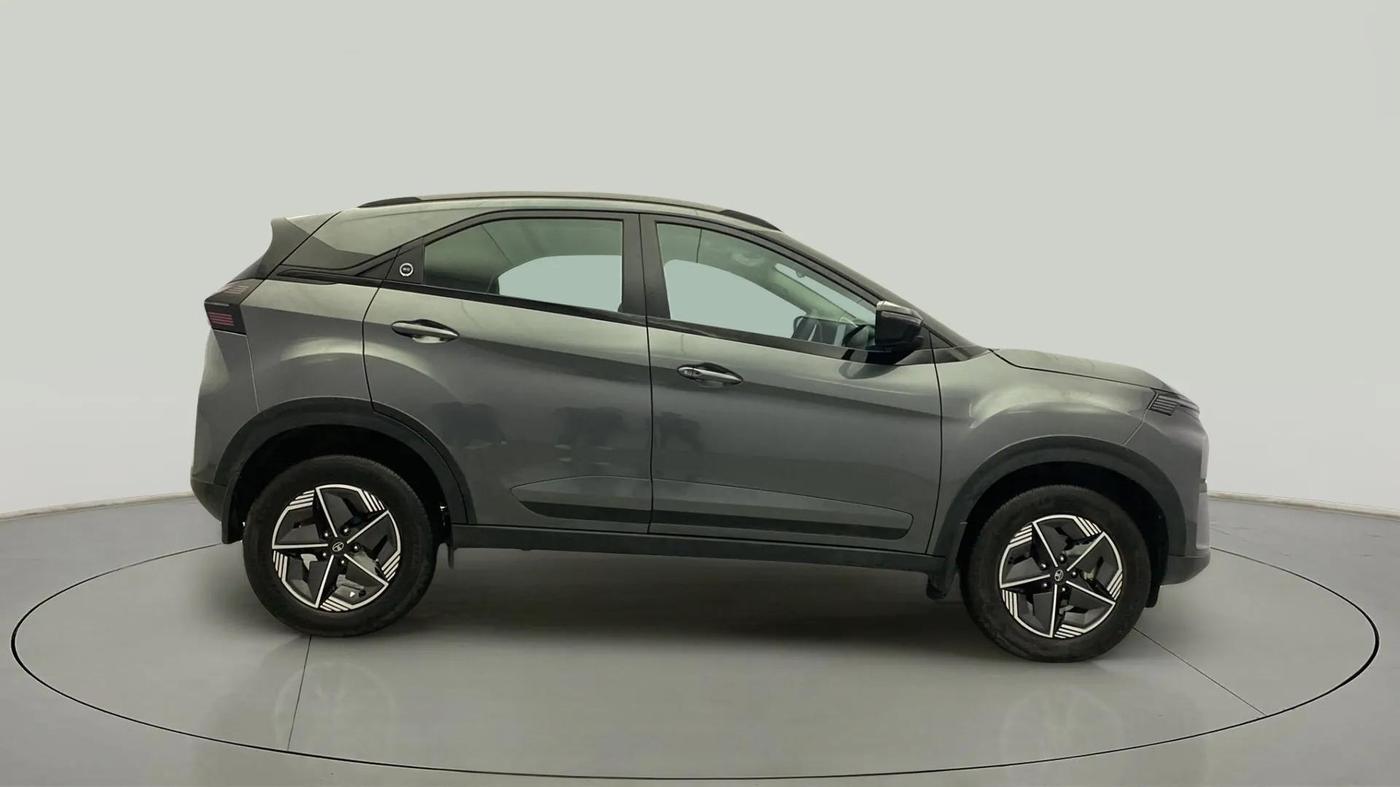 2023 Tata NEXON CREATIVE 1.2 REVOTRON 7 DCA, Petrol, Automatic, 14,757 km, Right Side View