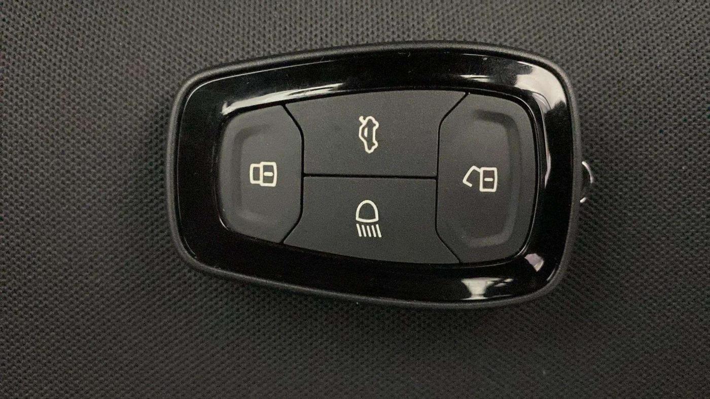 2023 Tata NEXON CREATIVE 1.2 REVOTRON 7 DCA, Petrol, Automatic, 14,757 km, Key Close Up