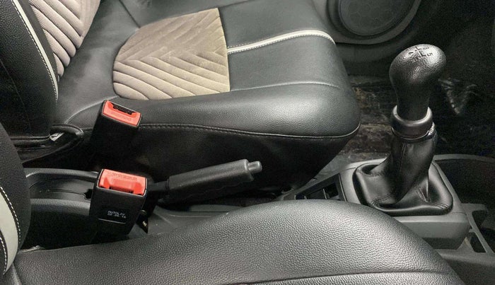 2016 Maruti Alto 800 LXI, Petrol, Manual, 17,940 km, Gear Lever