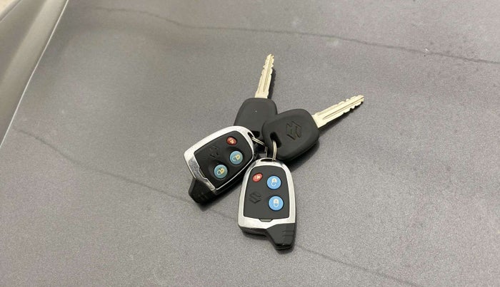 2016 Maruti Alto 800 LXI, Petrol, Manual, 17,940 km, Key Close Up
