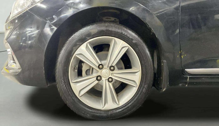 2019 Hyundai Verna 1.6 VTVT SX O, Petrol, Manual, 72,104 km, Left Front Wheel