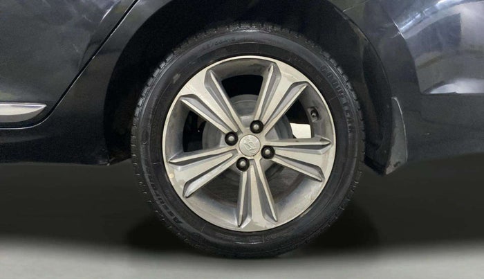 2019 Hyundai Verna 1.6 VTVT SX O, Petrol, Manual, 72,104 km, Left Rear Wheel