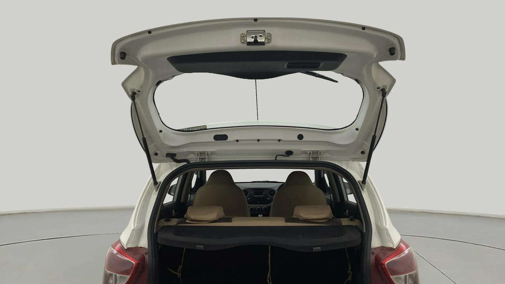 Boot-Open-Top-Half-View-43