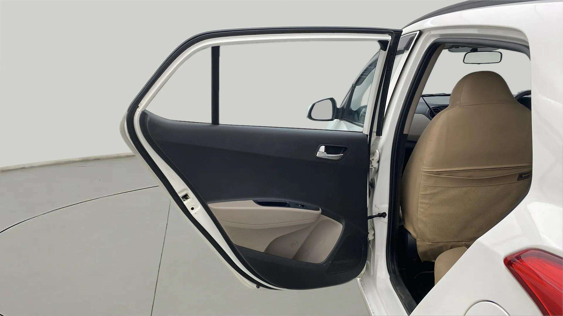 LHS-Rear-Door-Open