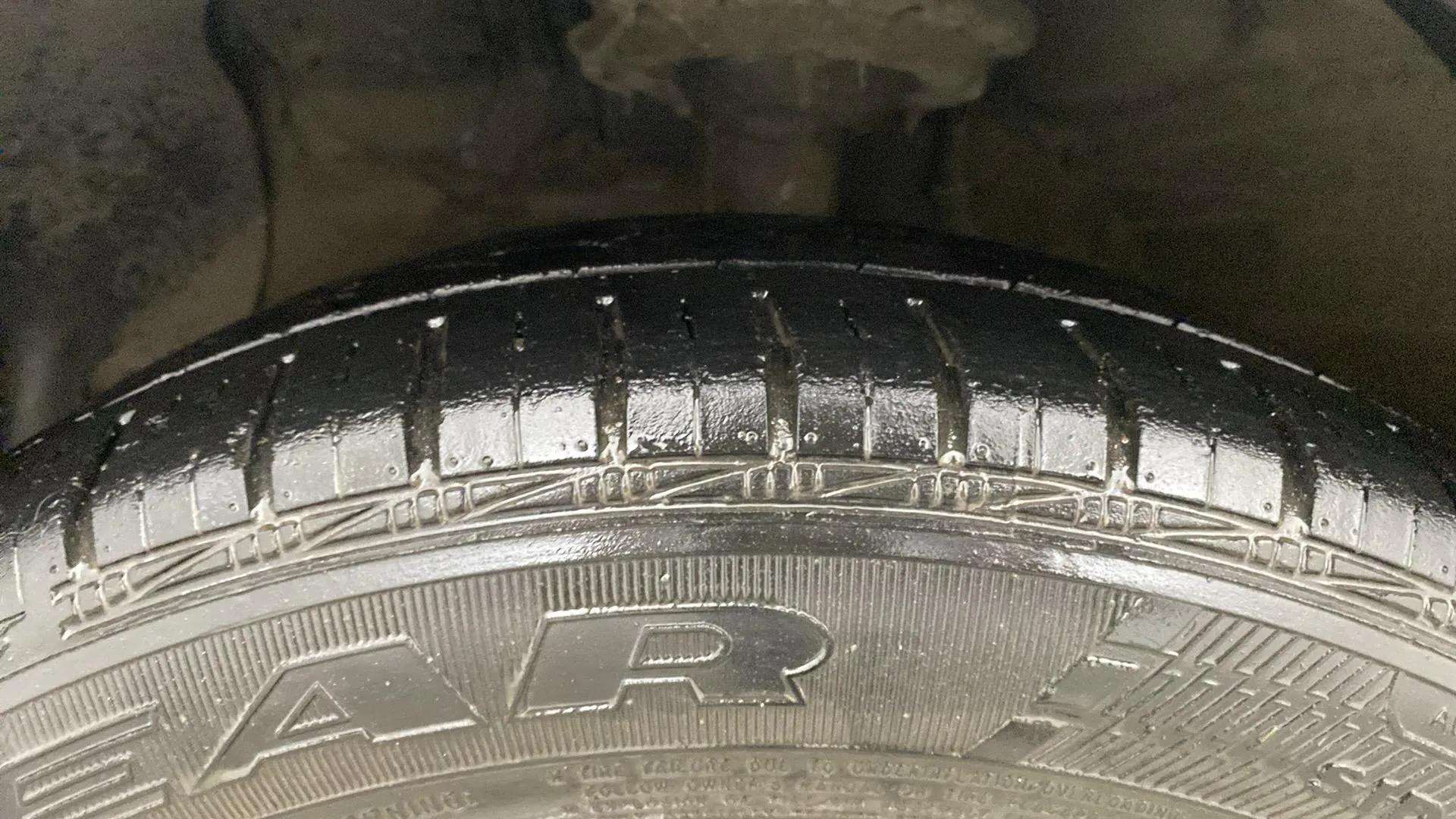 LHS-Front-Tyre-Tread-20