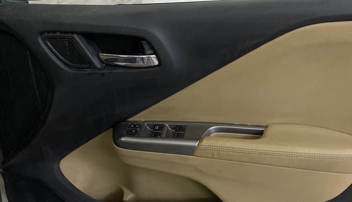 2016 Honda City 1.5L I-VTEC VX, Petrol, Manual, 76,293 km, Driver Side Door Panels Control