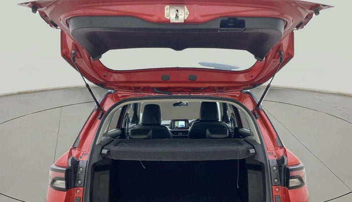 2023 Maruti BREZZA ZXI SMART HYBRID , Petrol, Manual, 39,331 km, Boot Door Open