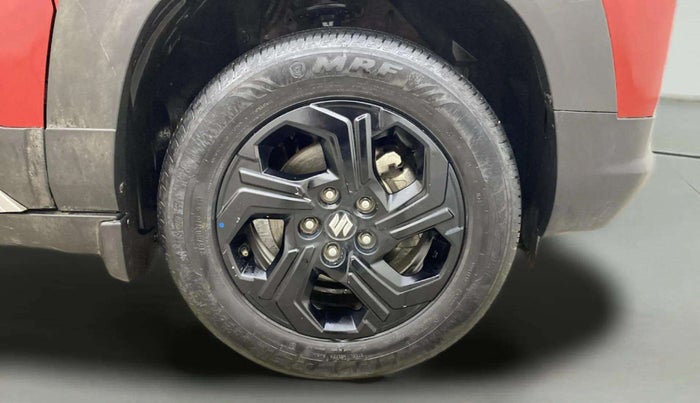 2023 Maruti BREZZA ZXI SMART HYBRID , Petrol, Manual, 39,331 km, Right Front Wheel
