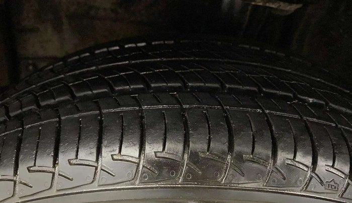 2021 Toyota YARIS J MT, Petrol, Manual, 3,965 km, Left Front Tyre Tread