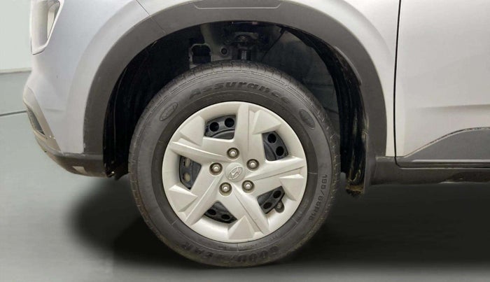 2019 Hyundai VENUE S 1.2, Petrol, Manual, 9,234 km, Left Front Wheel