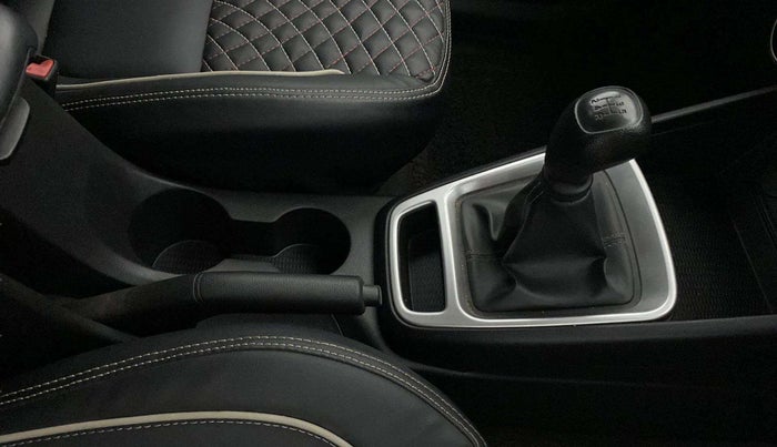 2019 Hyundai VENUE S 1.2, Petrol, Manual, 9,234 km, Gear Lever
