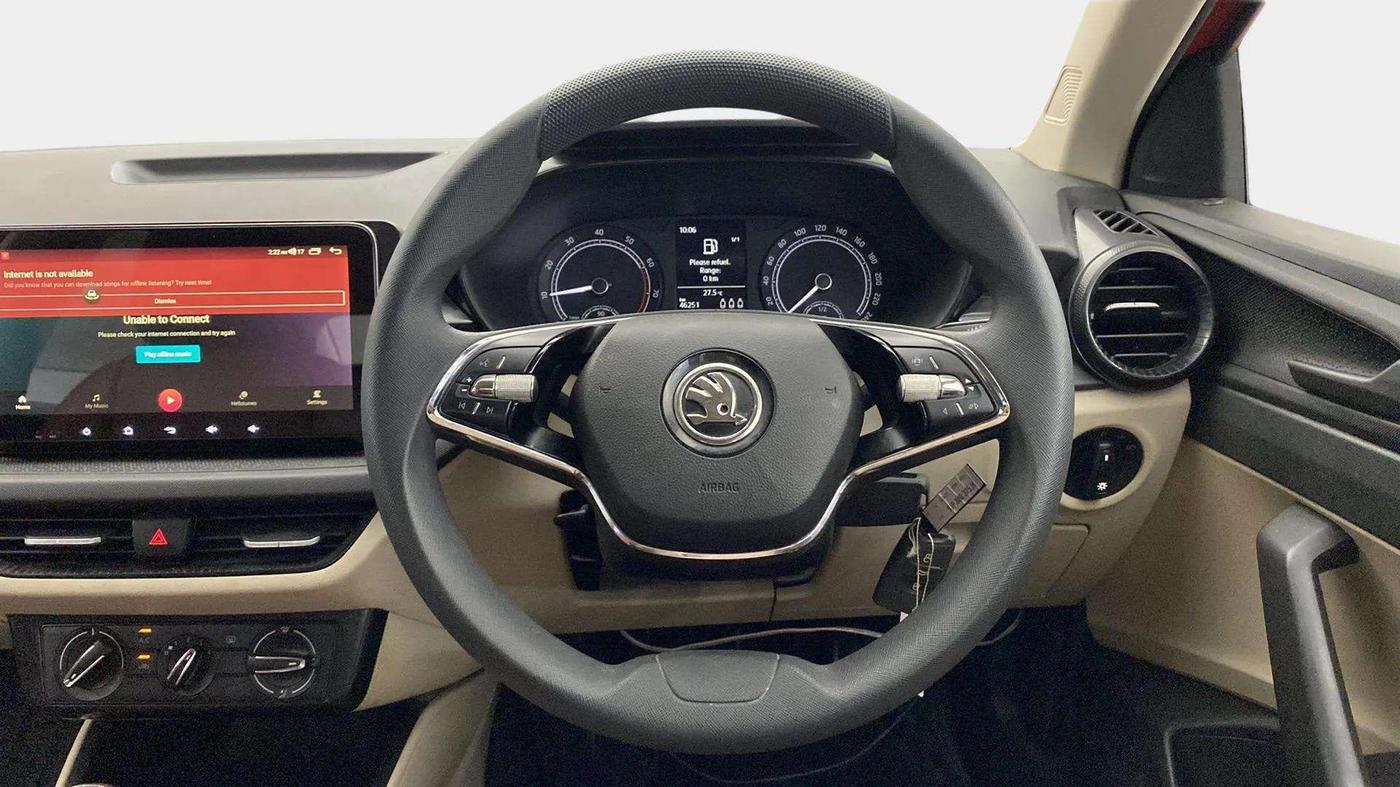 2023 Skoda SLAVIA ACTIVE 1.0L TSI MT, Petrol, Manual, 46,599 km, Steering Wheel Close Up