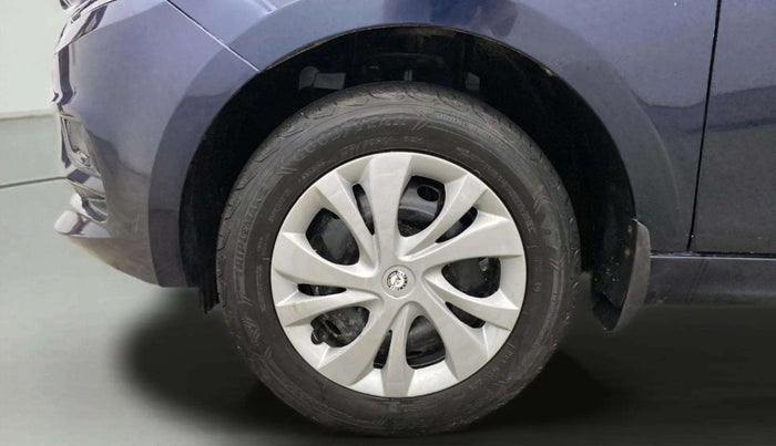 2022 Tata TIGOR XM CNG, CNG, Manual, 54,720 km, Left Front Wheel