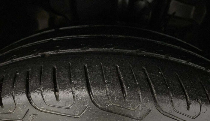 2022 Tata TIGOR XM CNG, CNG, Manual, 54,720 km, Right Front Tyre Tread