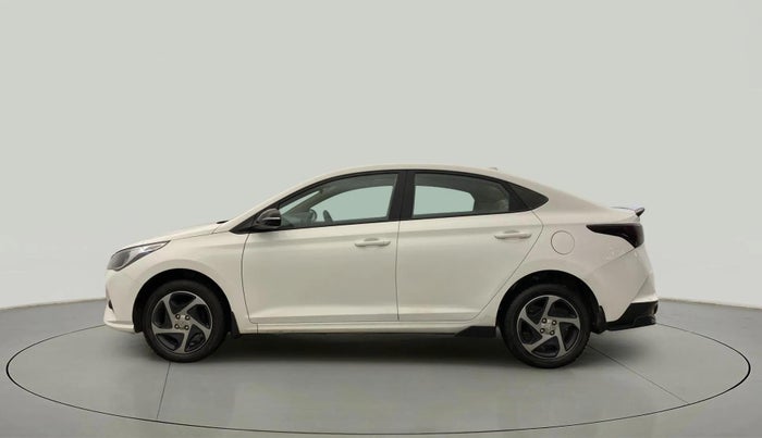 2022 Hyundai Verna S PLUS 1.5 VTVT, Petrol, Manual, 20,362 km, Left Side
