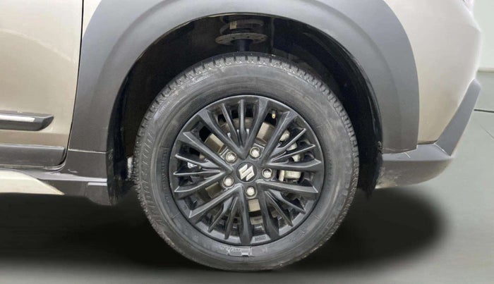 2021 Maruti XL6 ZETA MT, Petrol, Manual, 28,428 km, Right Front Wheel