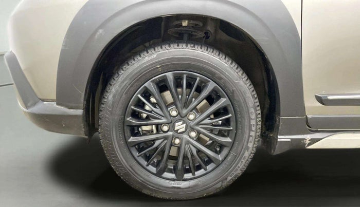2021 Maruti XL6 ZETA MT, Petrol, Manual, 28,428 km, Left Front Wheel