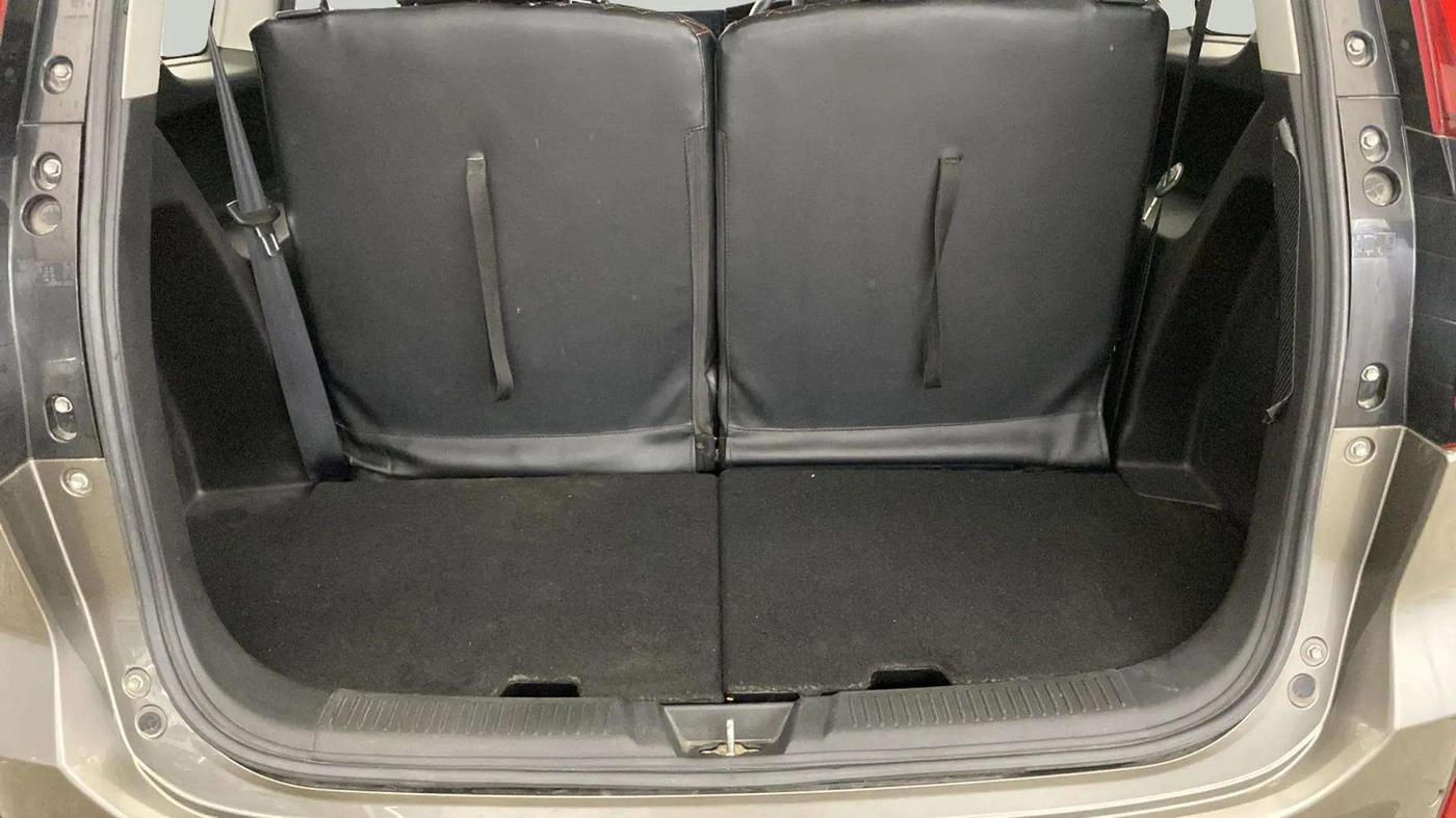 2021 Maruti XL6 ZETA MT, Petrol, Manual, 28,566 km, Boot Inside