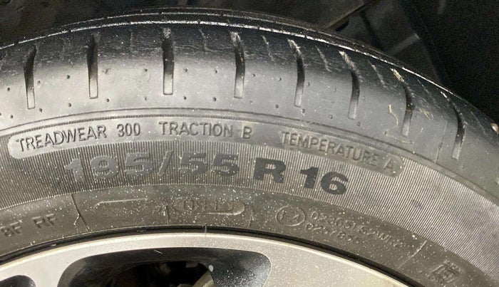 2019 Maruti Baleno ZETA PETROL 1.2, Petrol, Manual, 41,601 km, Right Front Tyre Tread