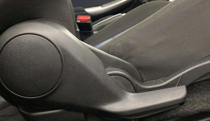 2019 Maruti Baleno ZETA PETROL 1.2, Petrol, Manual, 41,601 km, Driver Side Adjustment Panel