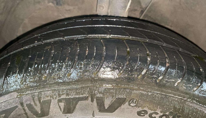 2019 Maruti Baleno SIGMA PETROL 1.2, Petrol, Manual, 88,876 km, Left Front Tyre Tread
