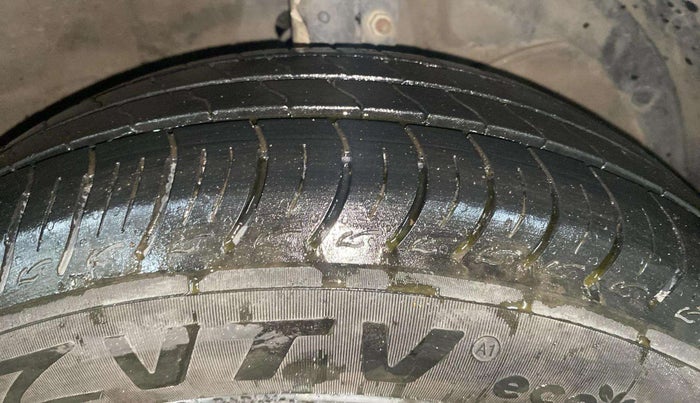 2019 Maruti Baleno SIGMA PETROL 1.2, Petrol, Manual, 88,876 km, Right Front Tyre Tread