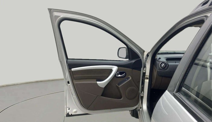 2017 Renault Duster 110 PS RXZ 4X2 AMT DIESEL, Diesel, Automatic, 55,339 km, LHS Front Door