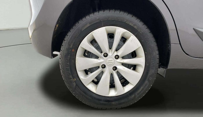 2017 Maruti Baleno DELTA PETROL 1.2, Petrol, Manual, 66,360 km, Right Rear Wheel