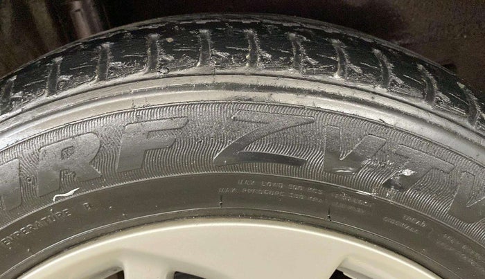 2016 Honda Jazz 1.2L I-VTEC V AT, Petrol, Automatic, 38,625 km, Left Front Tyre Tread