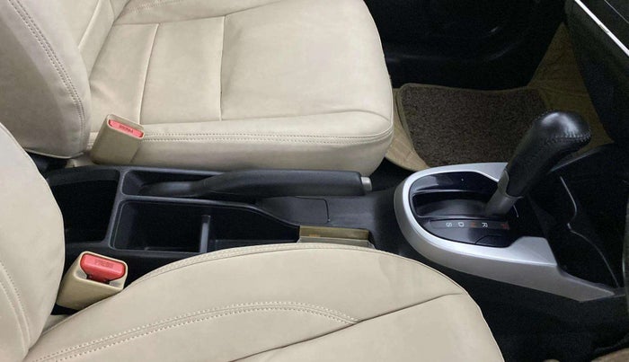 2016 Honda Jazz 1.2L I-VTEC V AT, Petrol, Automatic, 38,625 km, Gear Lever