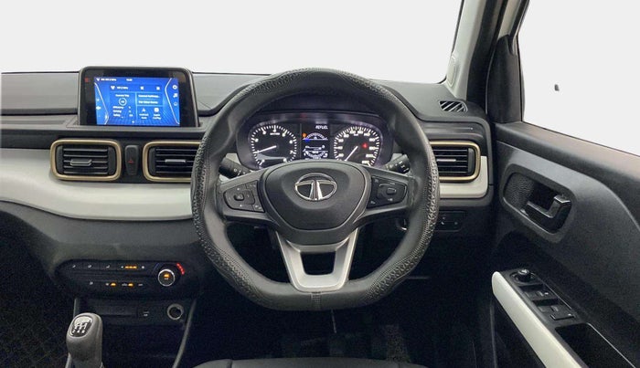 2022 Tata PUNCH ACCOMPLISHED MT, Petrol, Manual, 11,399 km, Steering Wheel Close Up
