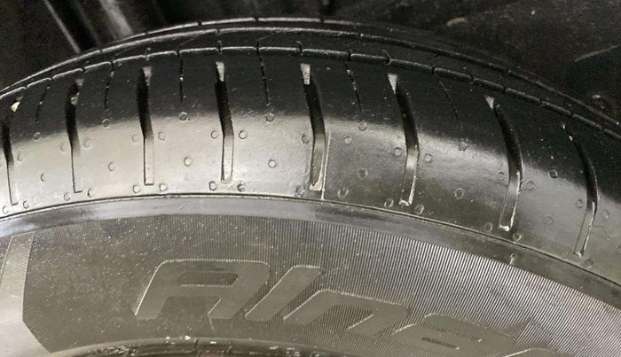 2022 Tata PUNCH ACCOMPLISHED MT, Petrol, Manual, 11,399 km, Left Rear Tyre Tread