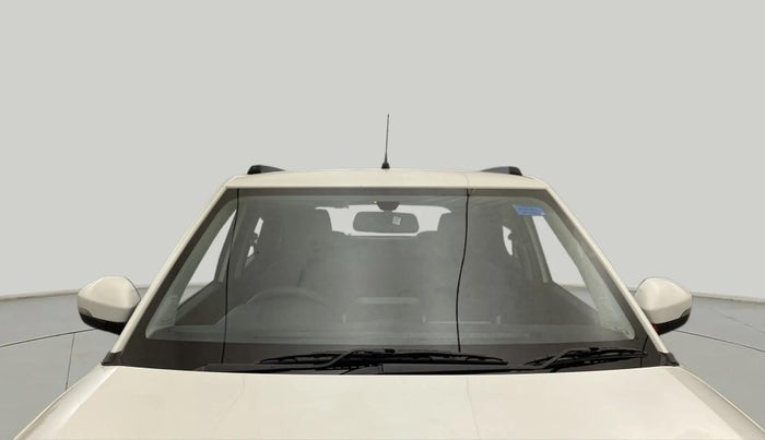 2022 Tata PUNCH ACCOMPLISHED MT, Petrol, Manual, 11,399 km, Front Windshield